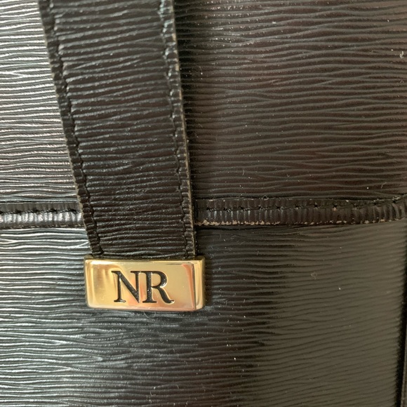 Black Nina Rocco Saffiano leather shoulder bag - Picture 7 of 7